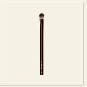 hourglass no.3 all over shadow brush